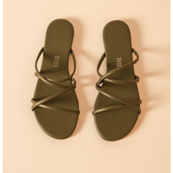 Tkees Sloan Slide Olive sandals size 8 EUC - Picture 3 of 9